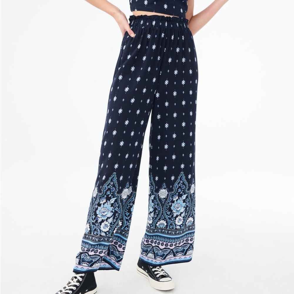 Aeropostale High-Rise Floral Border Wide-Leg Pants